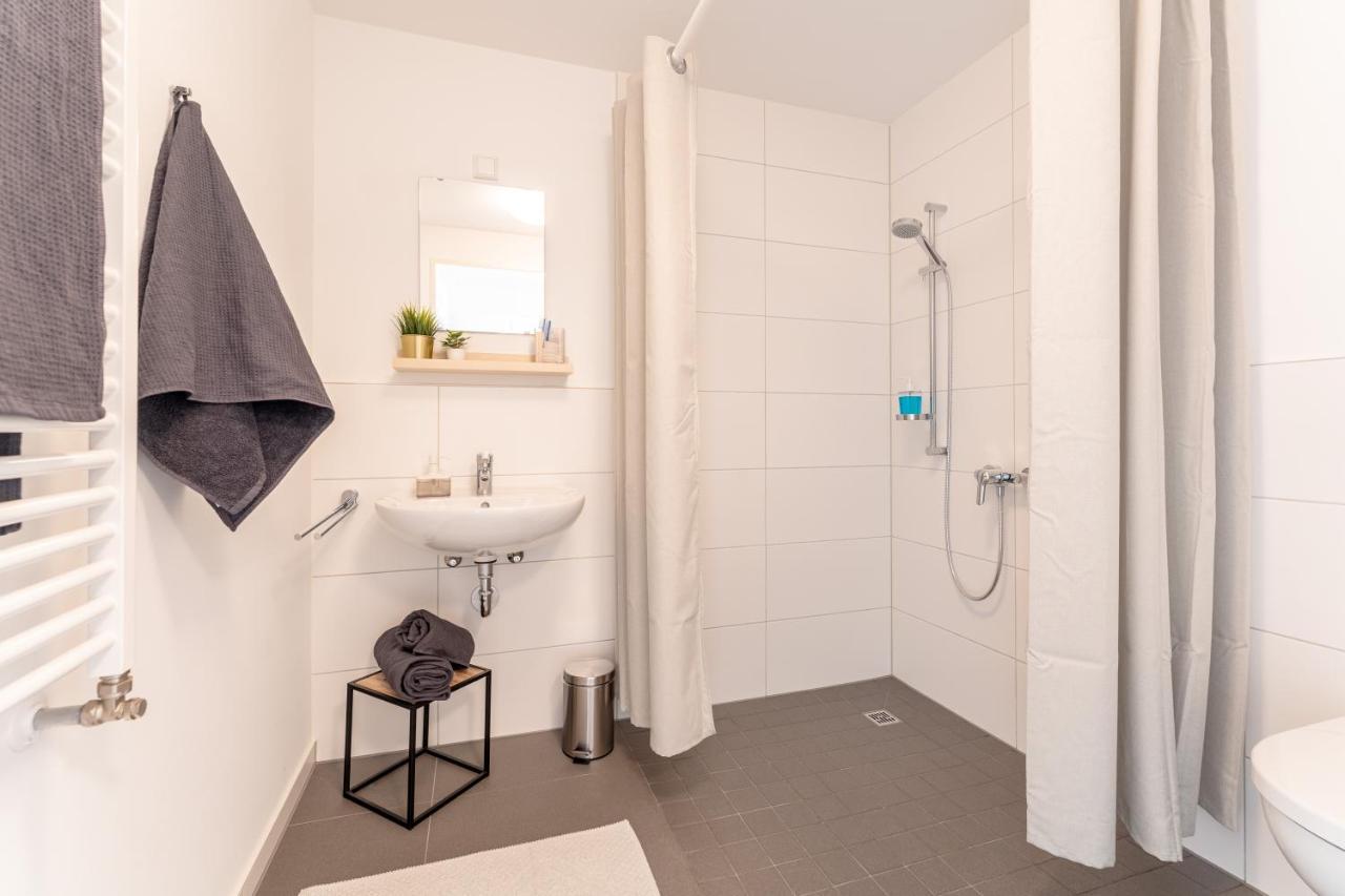 Neu☆Business Apartment☆Messe/Airport☆Tiefgarage Leinfelden-Echterdingen Esterno foto